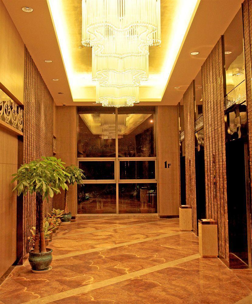 Gleetour Maya Hotel Wuhan Exterior foto