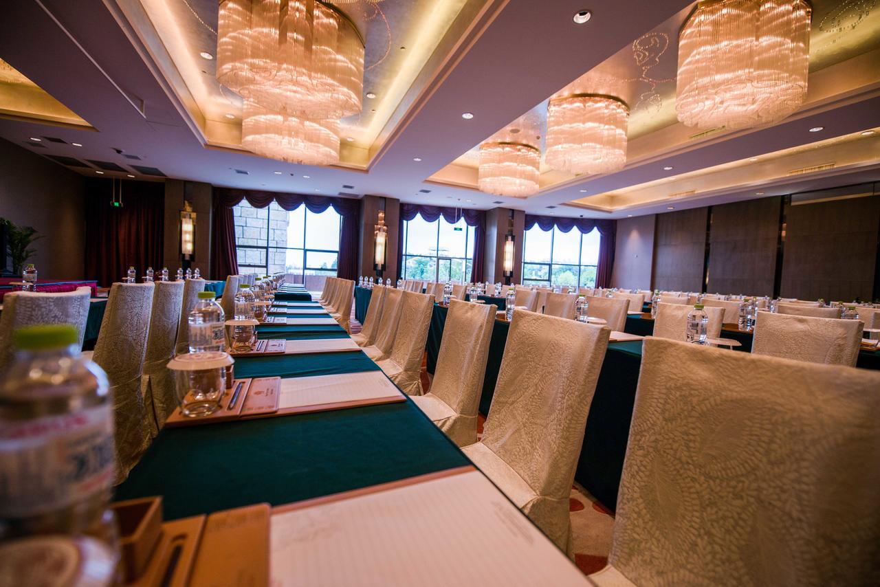 Gleetour Maya Hotel Wuhan Exterior foto